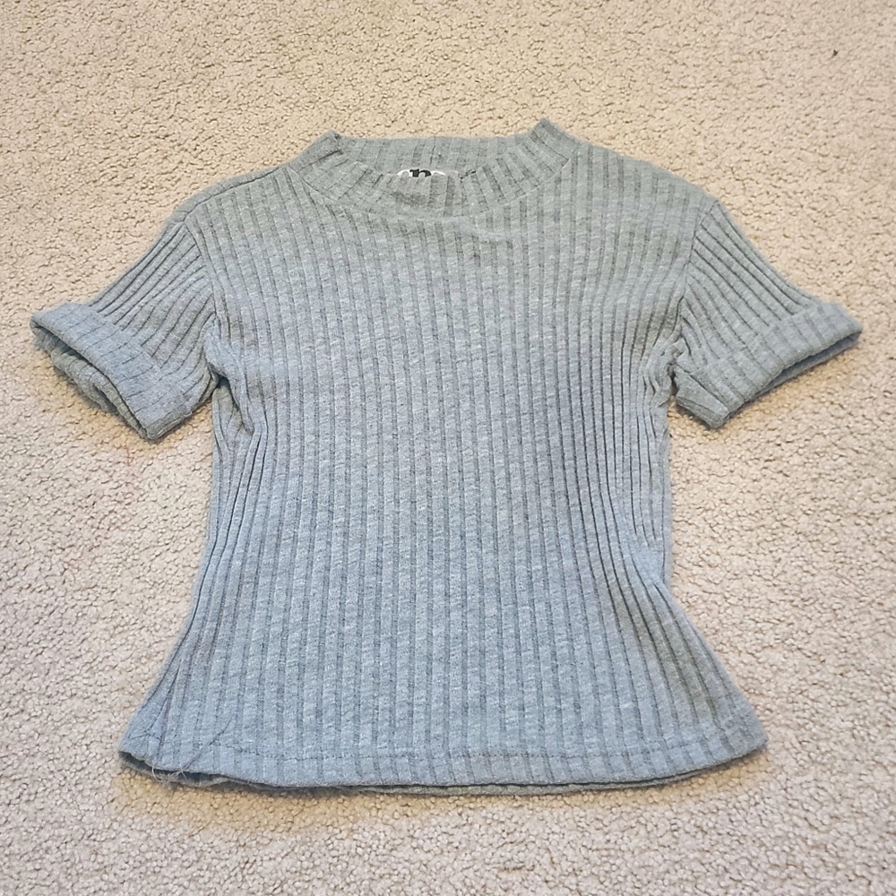 Grey Mock Neck Short Sleeved Sweater